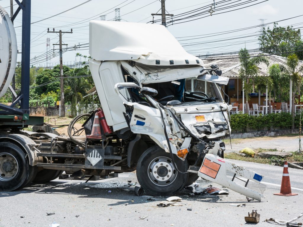 Houston Truck Accident Attorney Proves Negligence in Commercial Vehicle Crashes